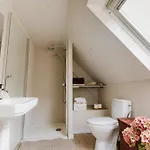 Harmony Homes - Piscine Intérieure Sauna&spa