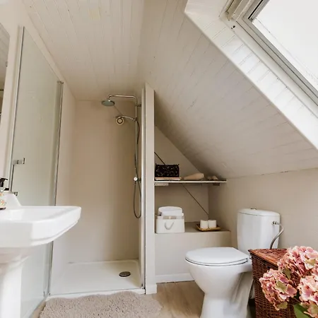 Harmony Homes - Indoor Pool Sauna &